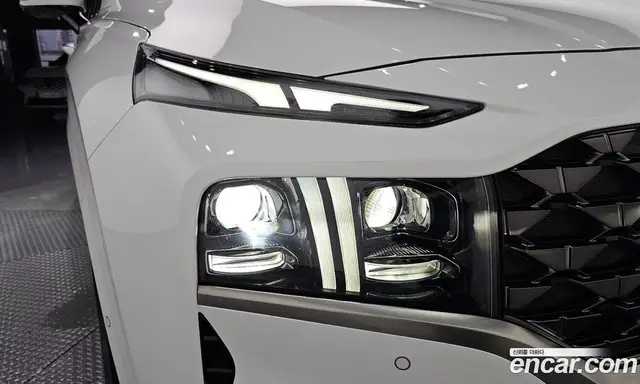 Hyundai Santa Fe 2022 1.6 автомат (гидро), миниатюра 8