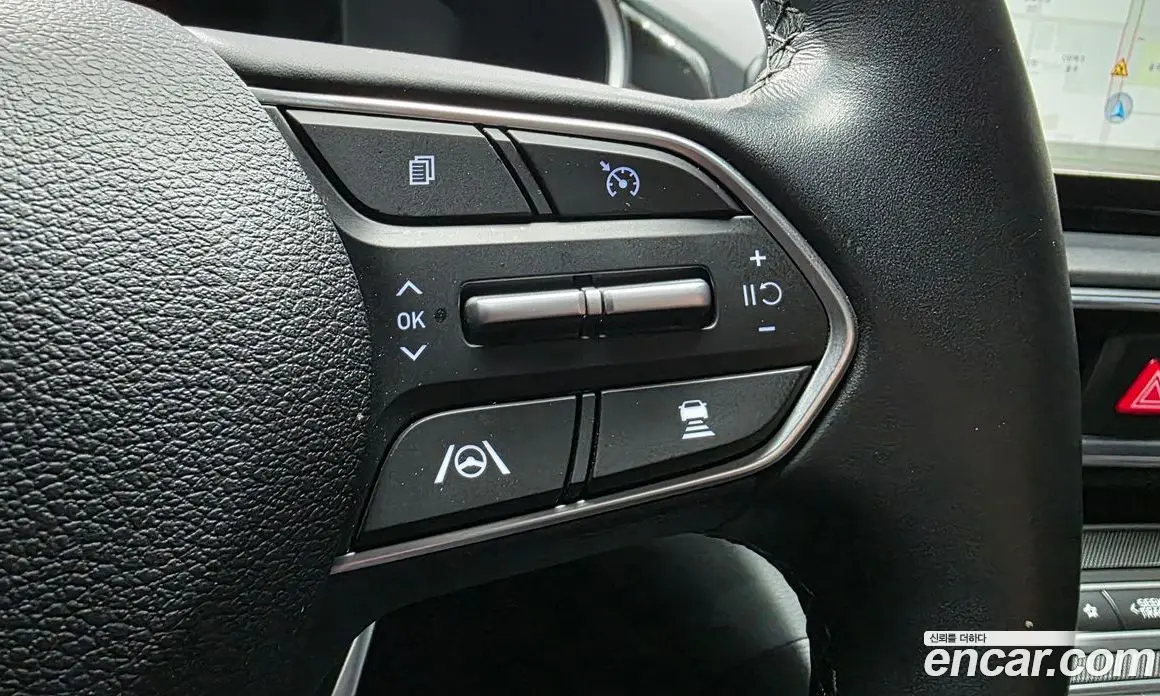 Hyundai Santa Fe 2022 2.2 автомат (гидро), фото 23