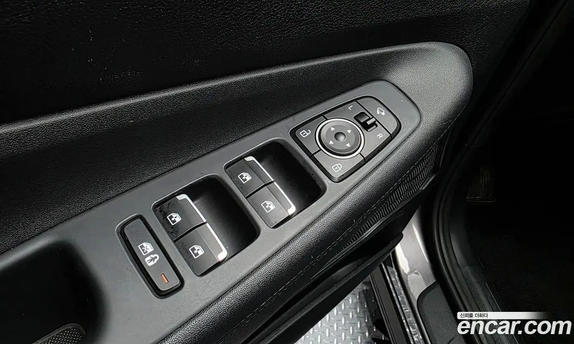 Hyundai Santa Fe 2022 2.2 автомат (гидро), фото 31