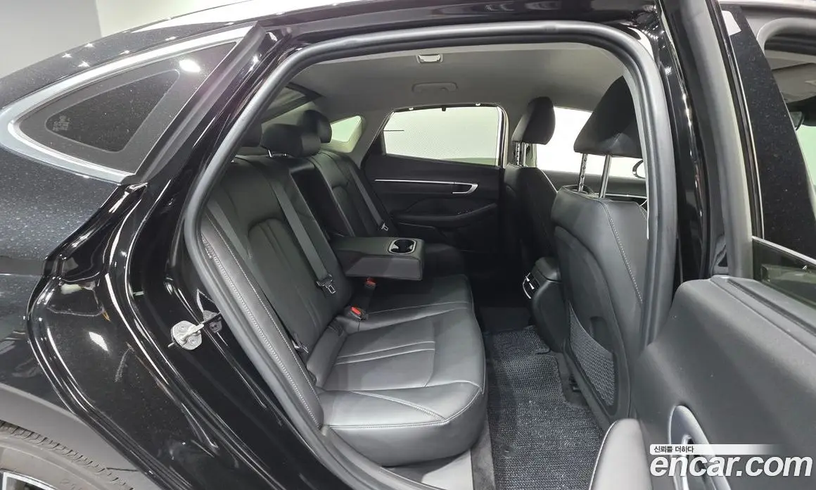 Hyundai Sonata 2024 2.0 автомат (гидро), фото 25