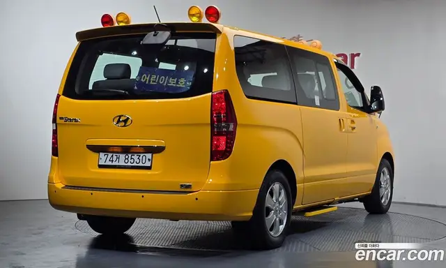 Hyundai Starex 2018 2.4 автомат (гидро), миниатюра 2
