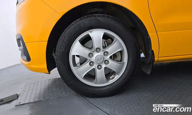 Hyundai Starex 2018 2.4 автомат (гидро), миниатюра 5