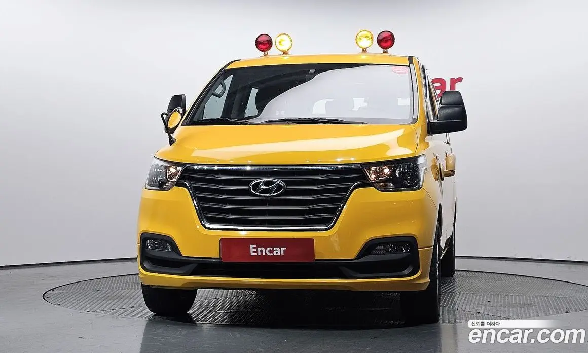 Hyundai Starex 2020 2.4 автомат (гидро), фото 3