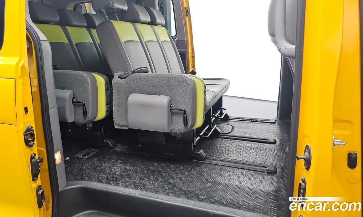Hyundai Starex 2020 2.4 автомат (гидро), фото 31
