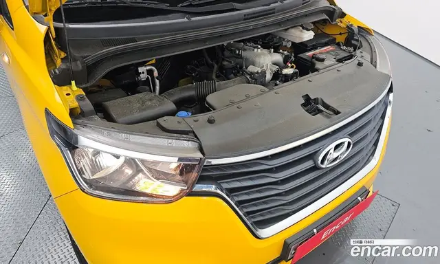 Hyundai Starex 2020 2.4 автомат (гидро), миниатюра 6