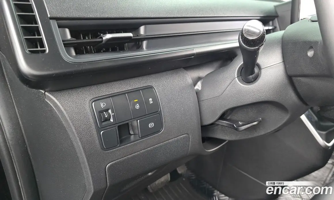 Hyundai Staria 2025 3.5 автомат (гидро), фото 24