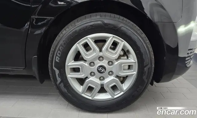 Hyundai Staria 2025 3.5 автомат (гидро), миниатюра 7