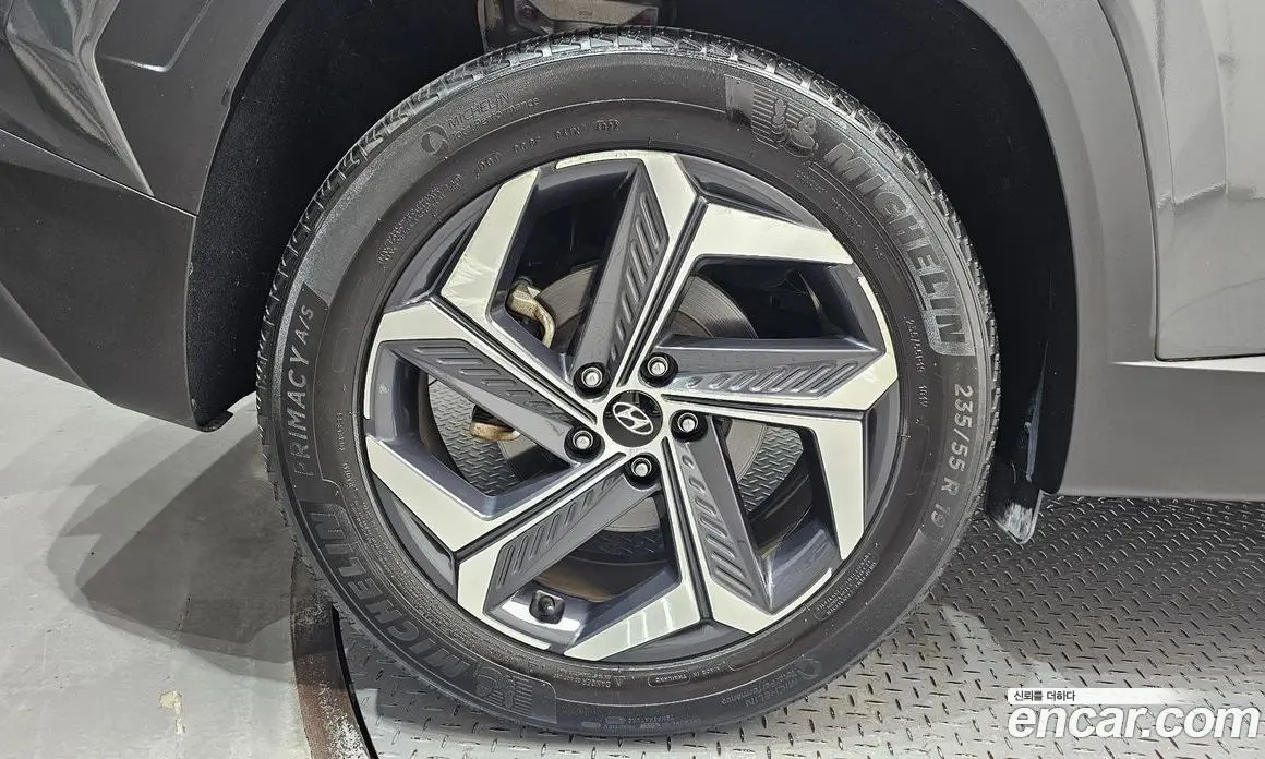 Hyundai Tucson 2023 1.6 автомат (гидро), фото 5