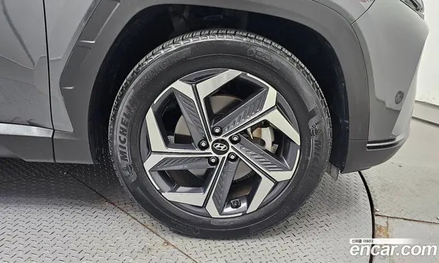 Hyundai Tucson 2023 1.6 автомат (гидро), миниатюра 7