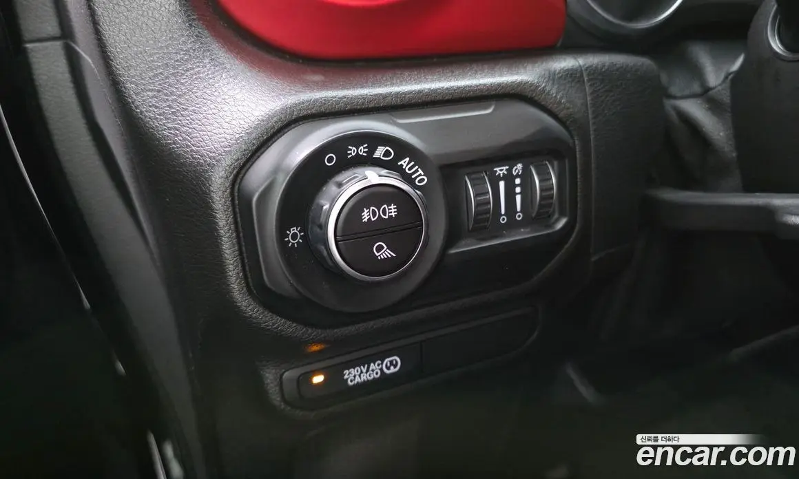Jeep Gladiator 2021 3.6 автомат (гидро), фото 22