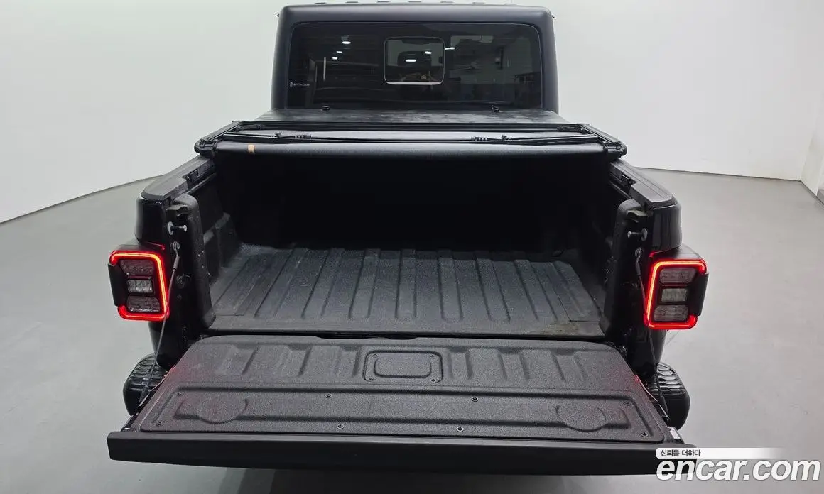 Jeep Gladiator 2021 3.6 автомат (гидро), фото 30