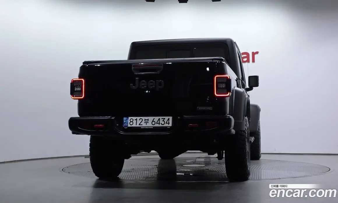 Jeep Gladiator 2021 3.6 автомат (гидро), фото 4