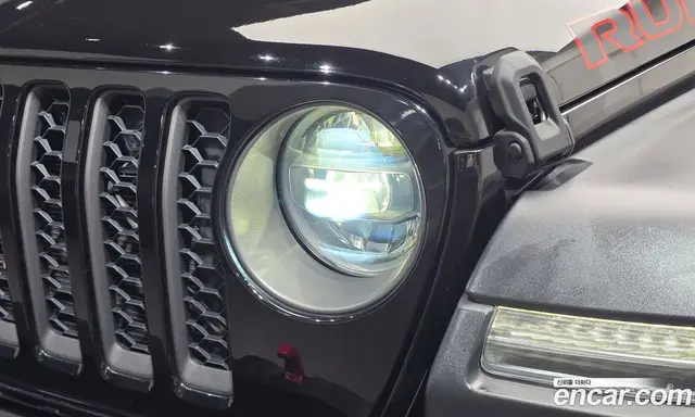 Jeep Gladiator 2021 3.6 автомат (гидро), миниатюра 8