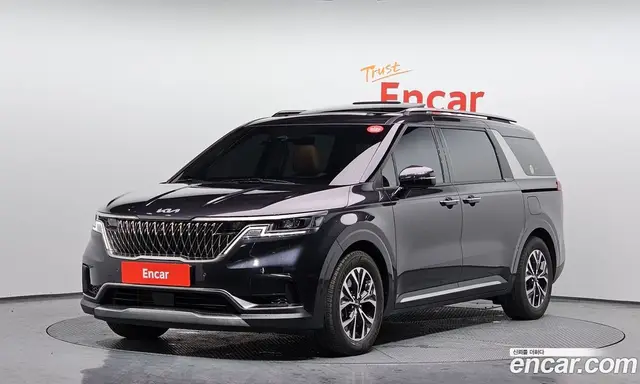 Kia Carnival, 2023, 38 069 км