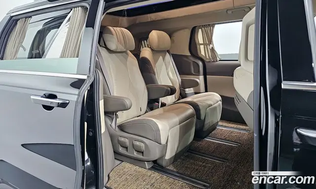 Kia Carnival 2023 3.5 автомат (гидро), миниатюра 12