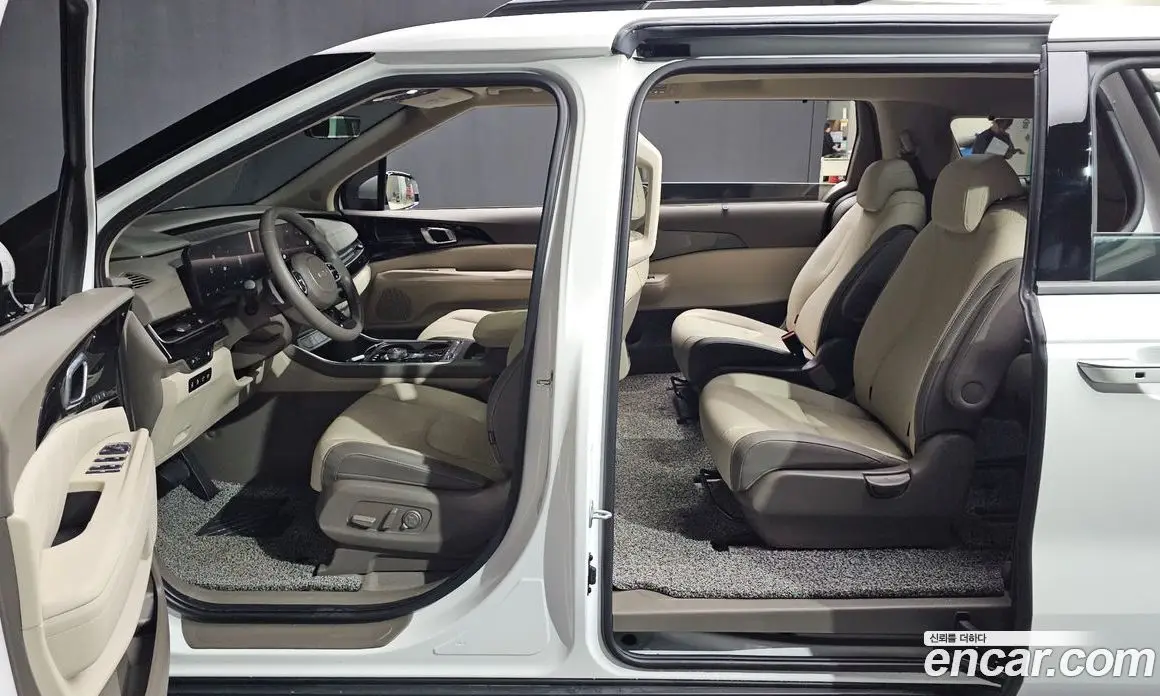 Kia Carnival 2024 3.5 автомат (гидро), фото 34