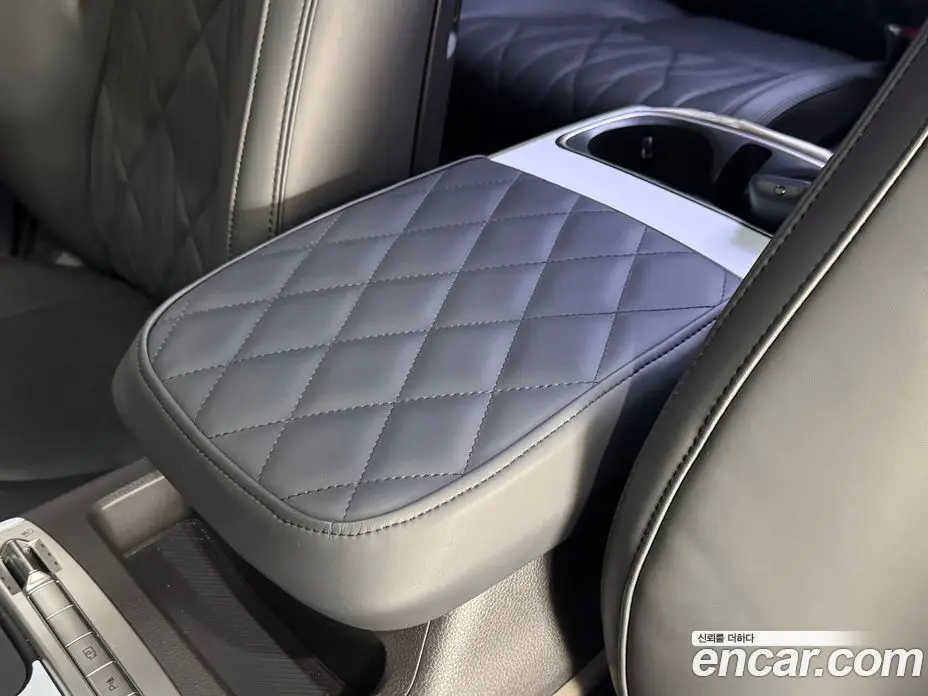 Kia Carnival 2025 3.5 автомат (гидро), фото 15
