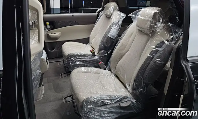 Kia Carnival 2025 2.2 автомат (гидро), миниатюра 12