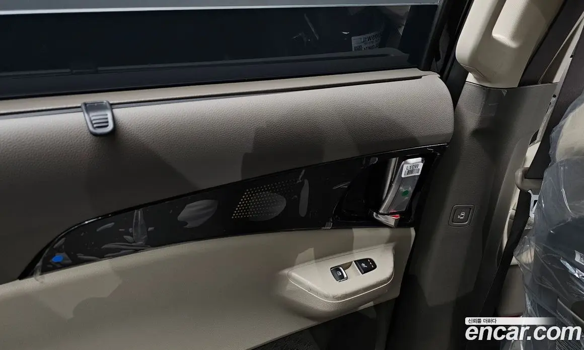 Kia Carnival 2025 2.2 автомат (гидро), фото 19