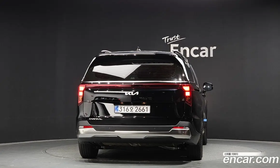 Kia Carnival 2025 2.2 автомат (гидро), фото 4