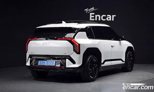 Kia EV3, 2024, 9 543 км