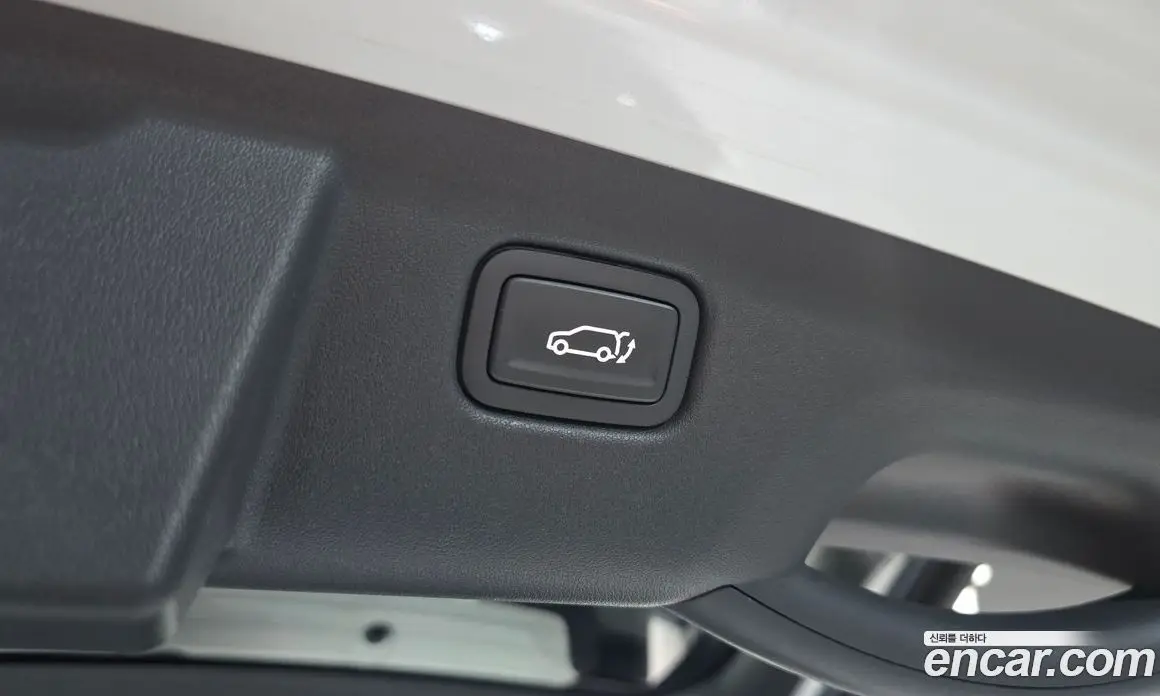 Kia EV3 2024 0.2 автомат (гидро), фото 25