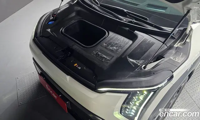 Kia EV3 2024 0.2 автомат (гидро), миниатюра 5