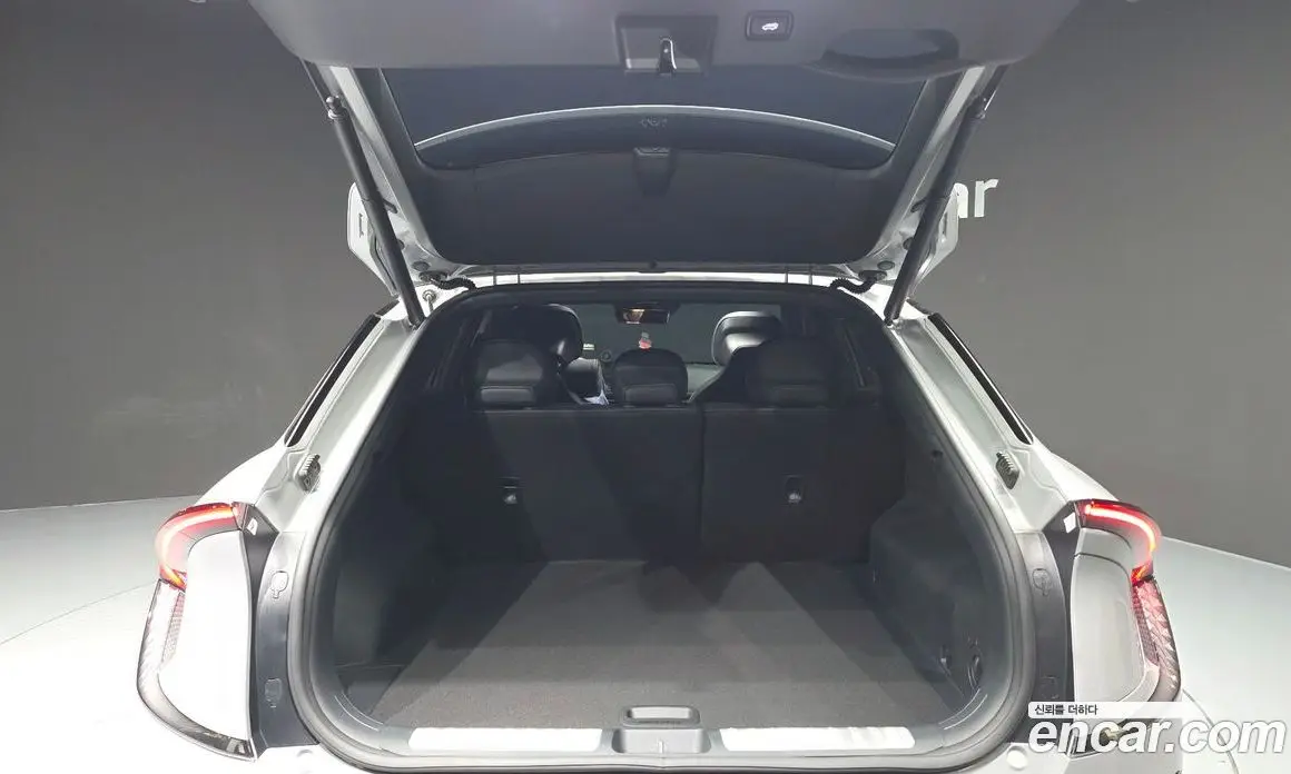 Kia EV6 2024 0.1 автомат (гидро), фото 20