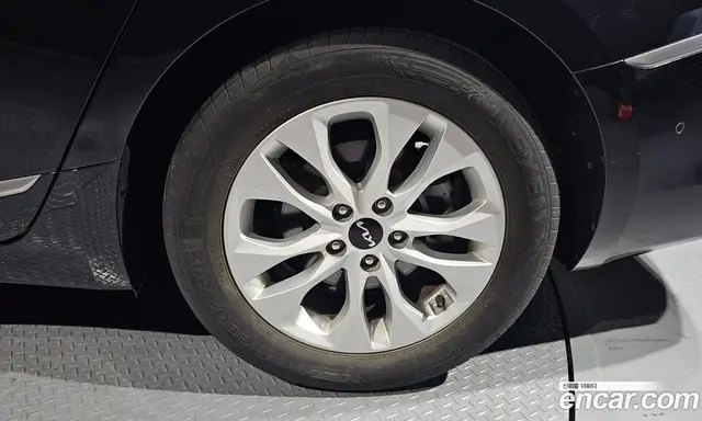 Kia K8 2023 2.5 автомат (гидро), миниатюра 5