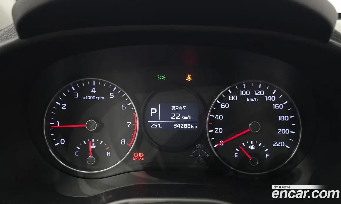 Kia Morning 2018 1.0 автомат (гидро), фото 11