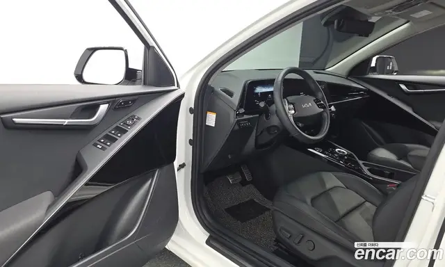 Kia Niro 2022 1.6 автомат (гидро), миниатюра 11