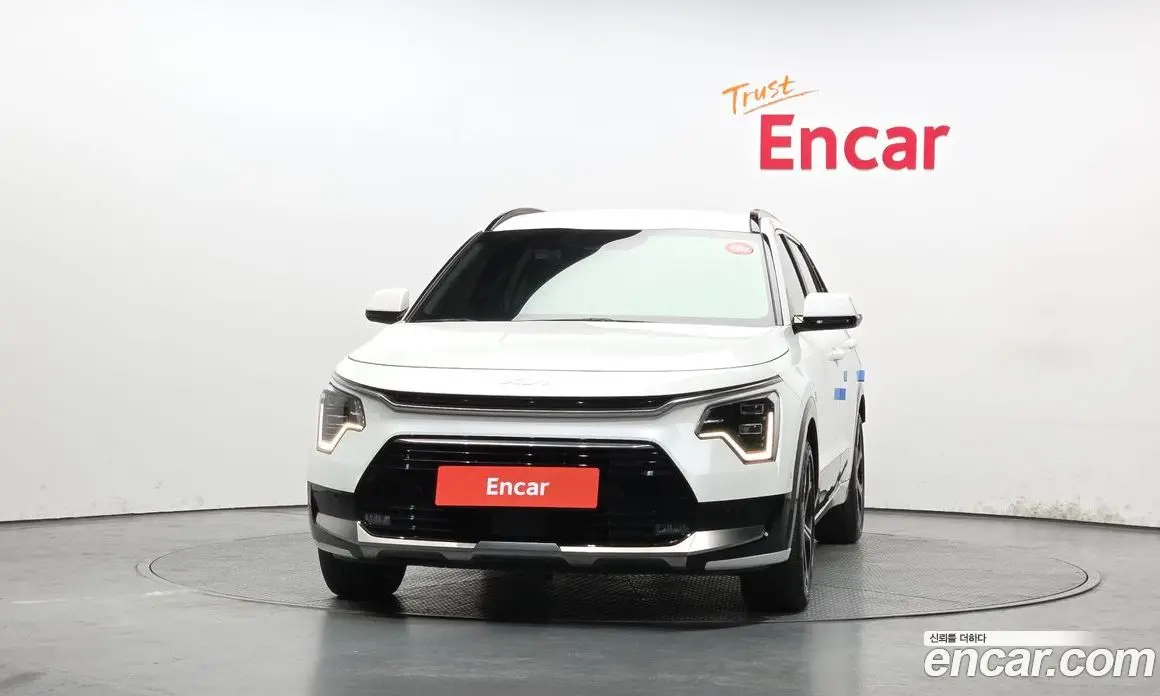 Kia Niro 2022 1.6 автомат (гидро), фото 3
