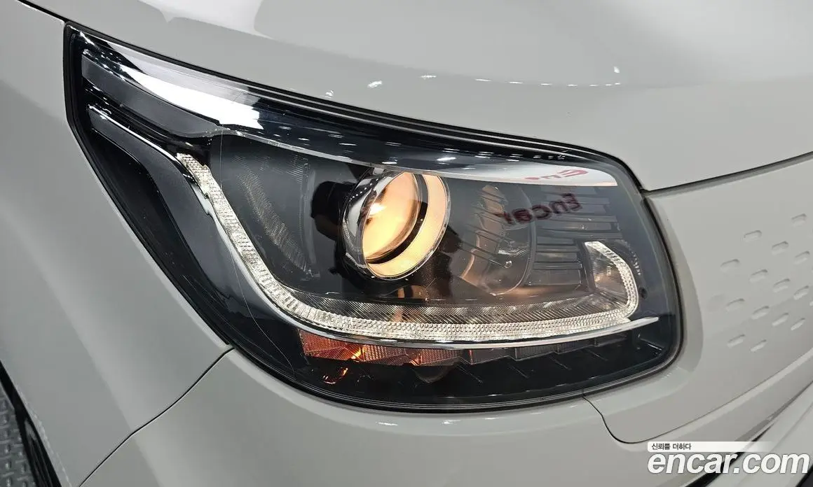 Kia Ray 2021 1.0 автомат (гидро), фото 8