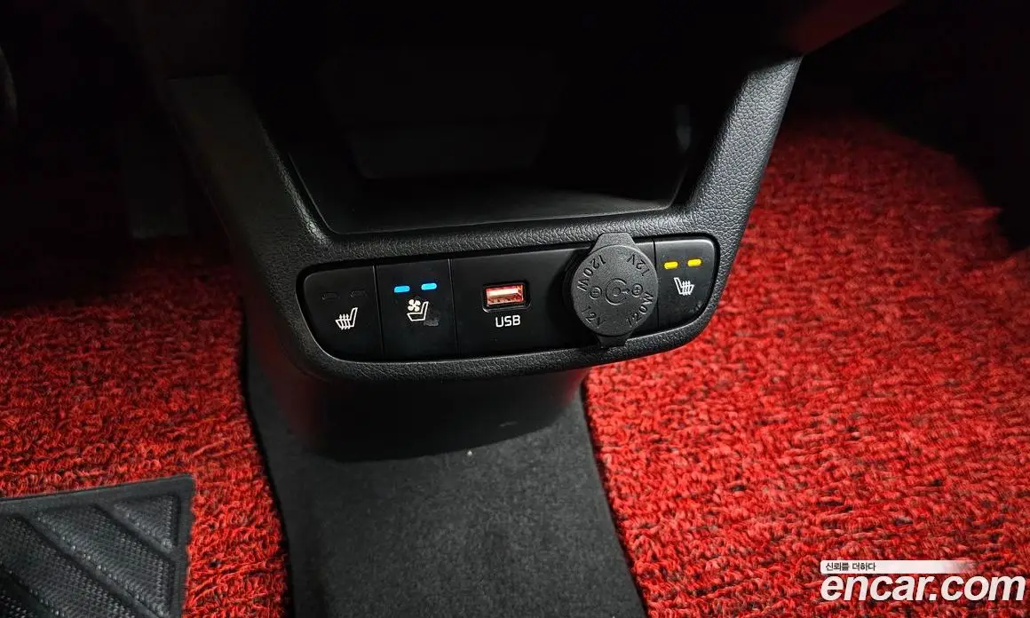 Kia Ray 2023 1.0 автомат (гидро), фото 15