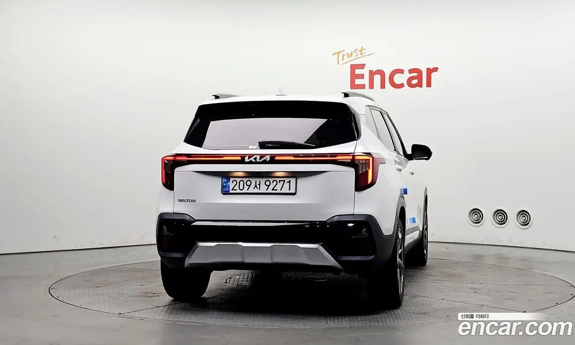 Kia Seltos 2022 1.6 автомат (гидро), фото 4