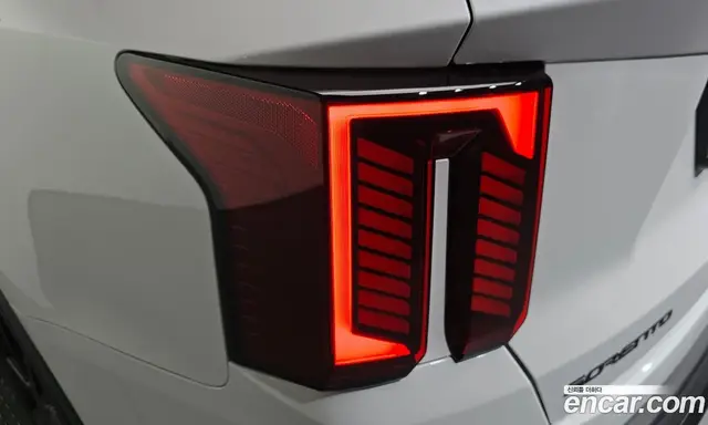 Kia Sorento 2026 1.6 автомат (гидро), миниатюра 9