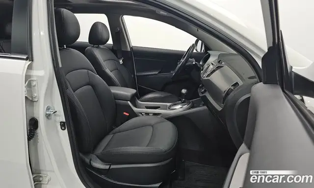 Kia Sportage 2015 2.0 автомат (гидро), миниатюра 12
