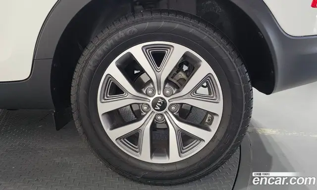 Kia Sportage 2015 2.0 автомат (гидро), миниатюра 6