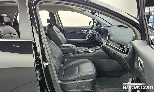 Kia Sportage 2023 1.6 автомат (гидро), миниатюра 11