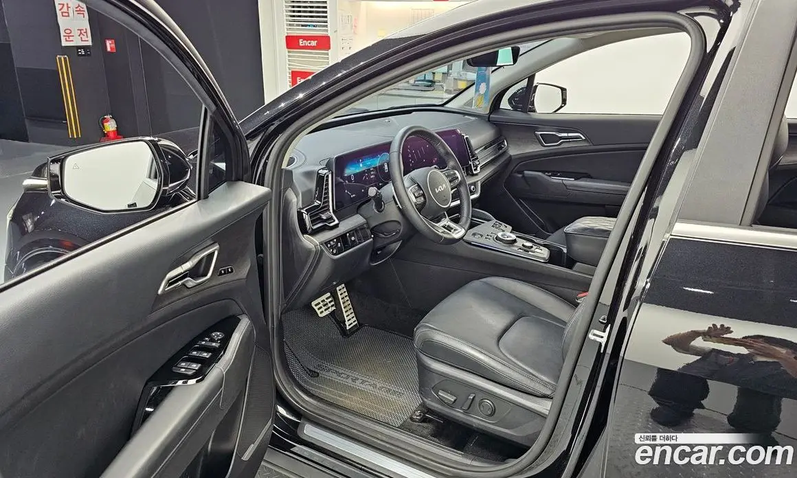 Kia Sportage 2023 1.6 автомат (гидро), фото 10