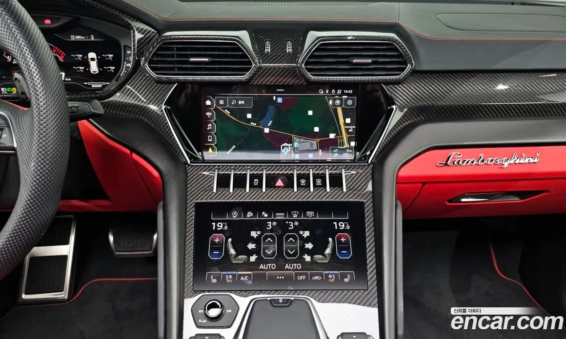 Lamborghini Urus 2022 4.0 автомат (гидро), фото 12
