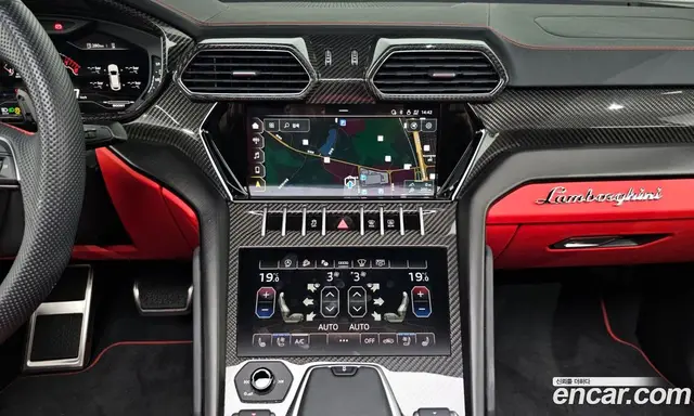 Lamborghini Urus 2022 4.0 автомат (гидро), миниатюра 12
