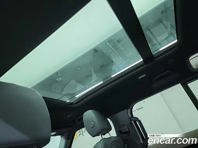 Land Rover Defender 2021 2.0 автомат (гидро), миниатюра 12