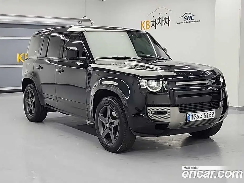 Land Rover Defender 2021 2.0 автомат (гидро), фото 4