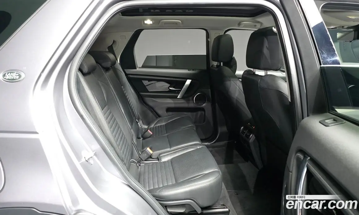 Land Rover Discovery Sport 2021 2.0 автомат (гидро), фото 12