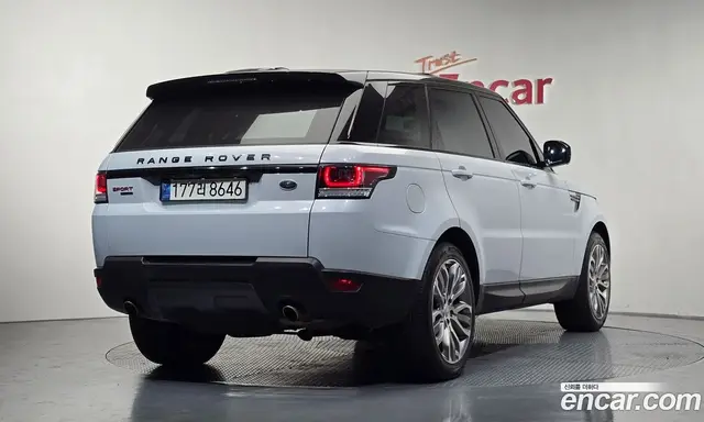Land Rover Range Rover Sport 2015 3.0 автомат (гидро), миниатюра 2