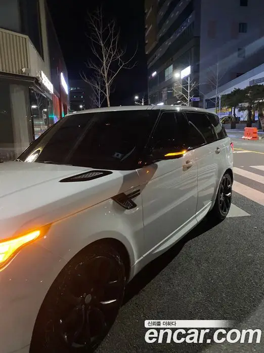 Land Rover Range Rover Sport 2016 3.0 автомат (гидро), фото 4