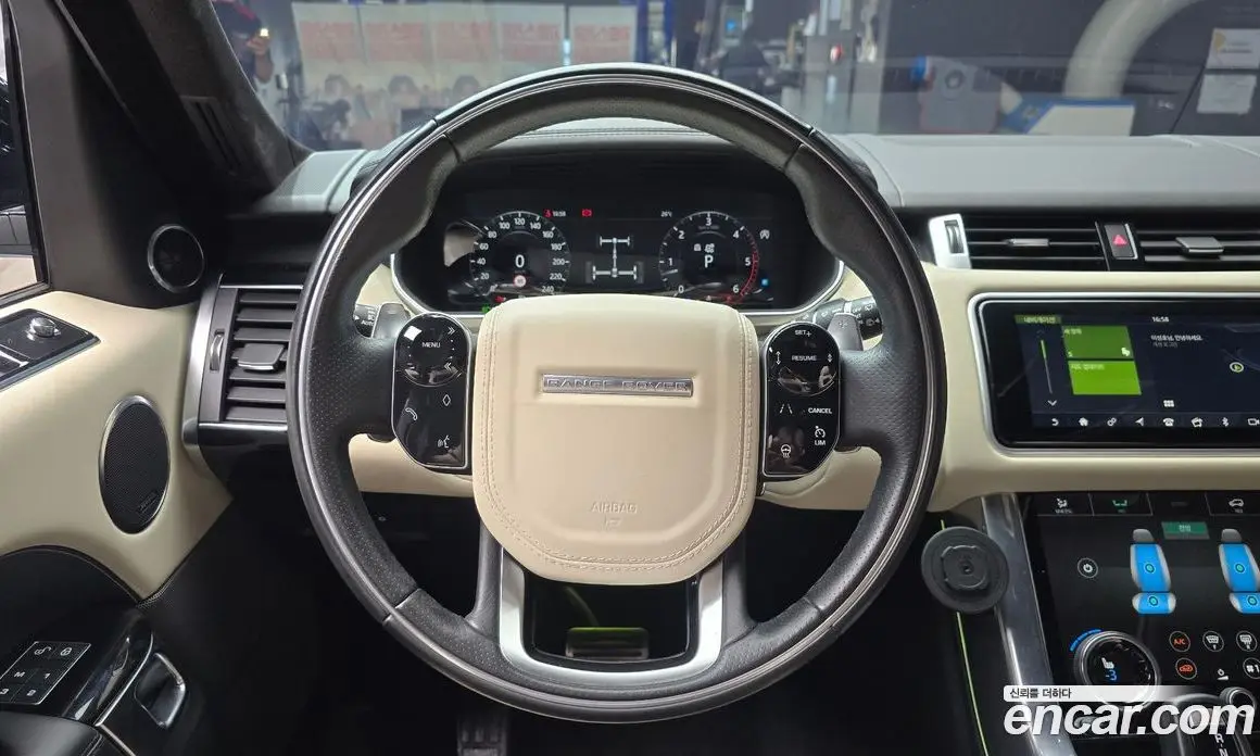 Land Rover Range Rover Sport 2018 3.0 автомат (гидро), фото 19