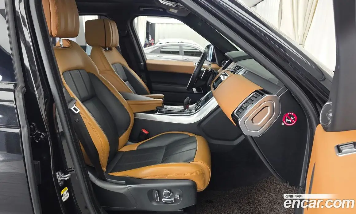 Land Rover Range Rover Sport 2019 3.0 автомат (гидро), фото 17