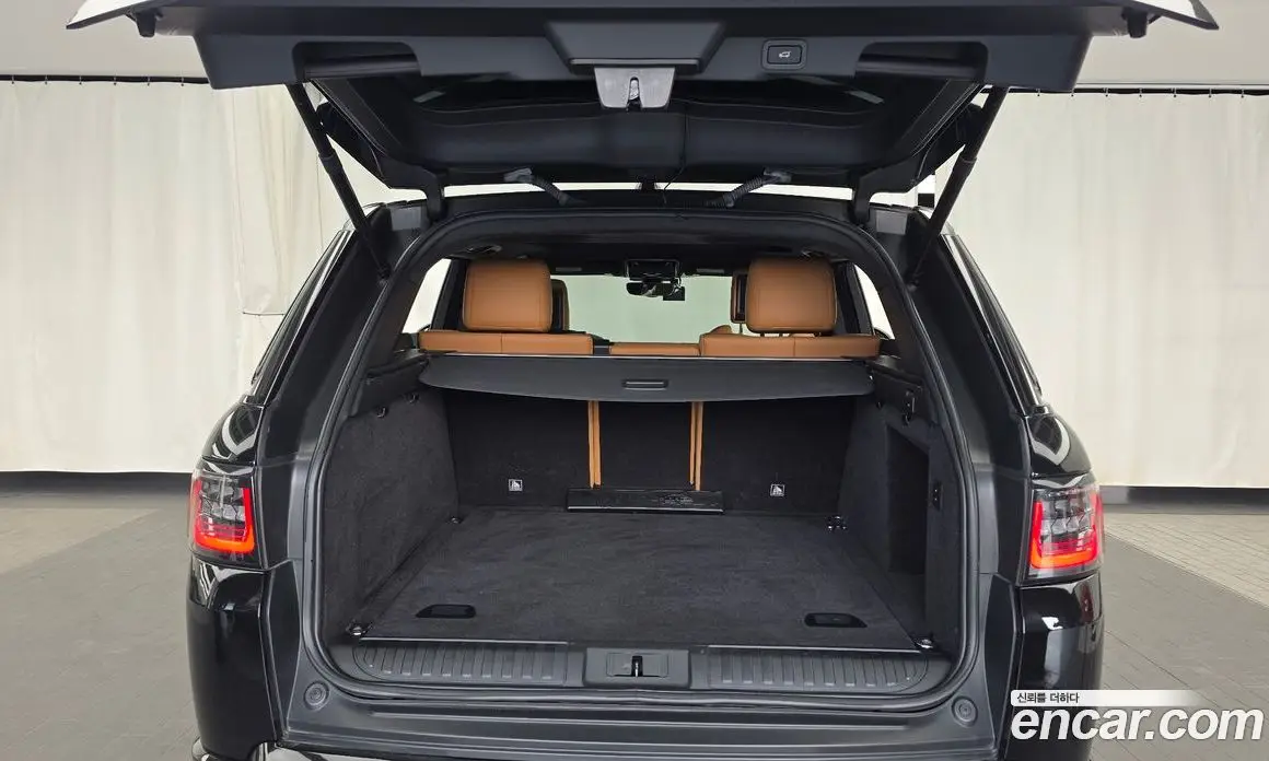 Land Rover Range Rover Sport 2019 3.0 автомат (гидро), фото 26